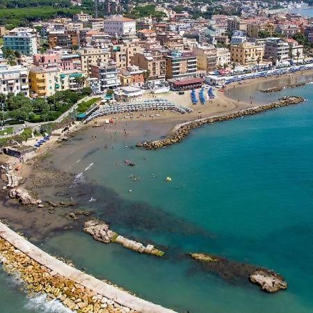 Happyhouse Appartement Anzio Buitenkant foto